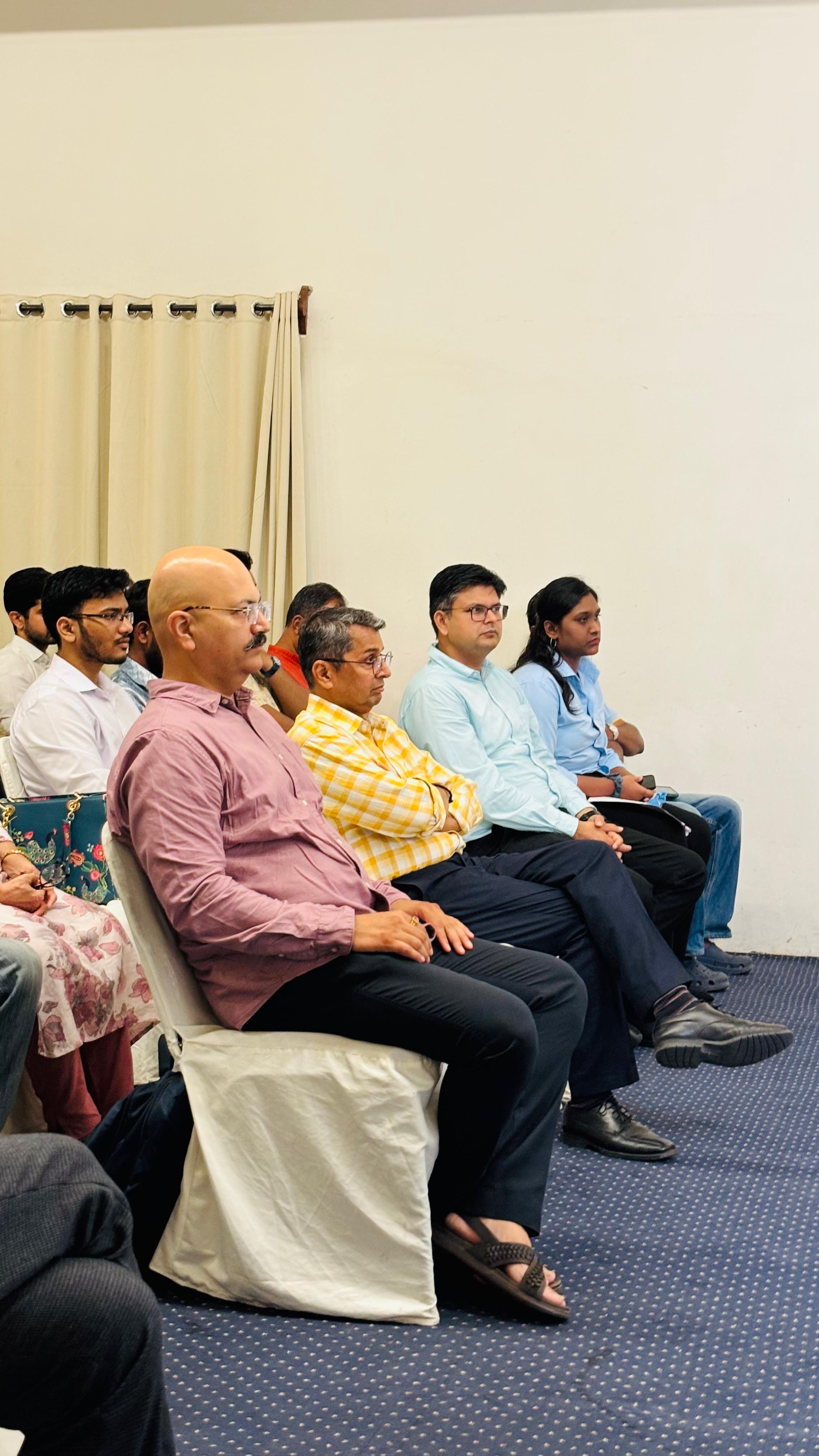 A fireside chat at a TiE Nagpur event