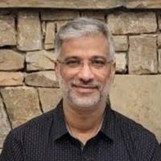 Headshot of Manish Sachdeva